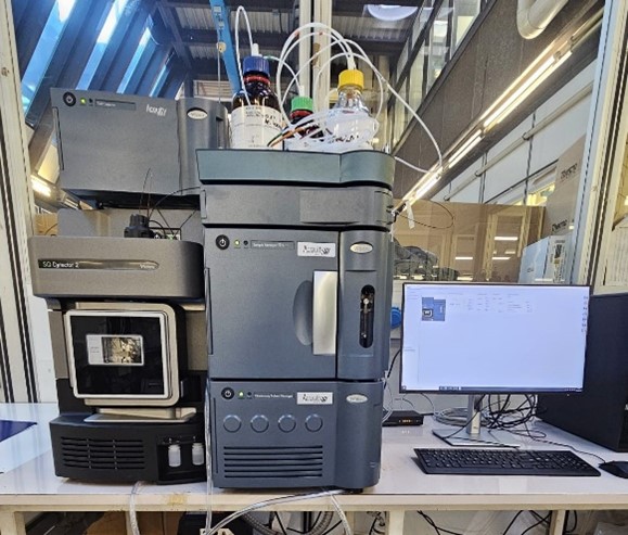 UPLC_UV_SQ